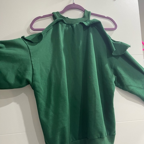 Bought it in Bloomingdale’s New Never use it in Green Size Small - Picture 2 of 5